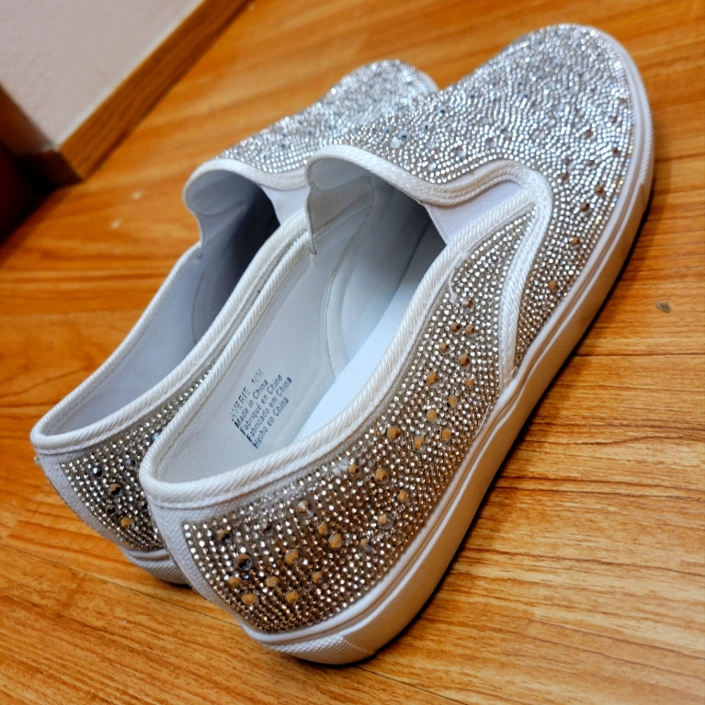 David's Bridal Betsey Johnson silver embellished vans size 10 womens